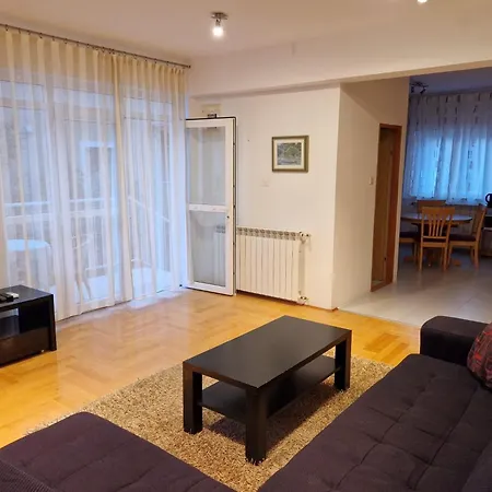 Hestia Apartments Rovinj Exterior photo