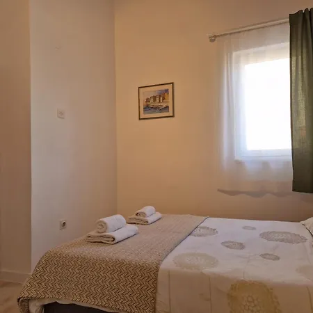 Hestia Apartments Rovinj Exterior photo