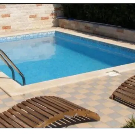 Hestia Apartments Rovinj Exterior photo