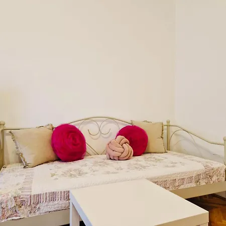 Hestia Apartments Rovinj Exterior photo