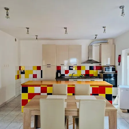 Hestia Apartments Rovinj Exterior photo