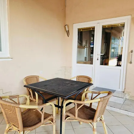 Hestia Apartments Rovinj Exterior photo