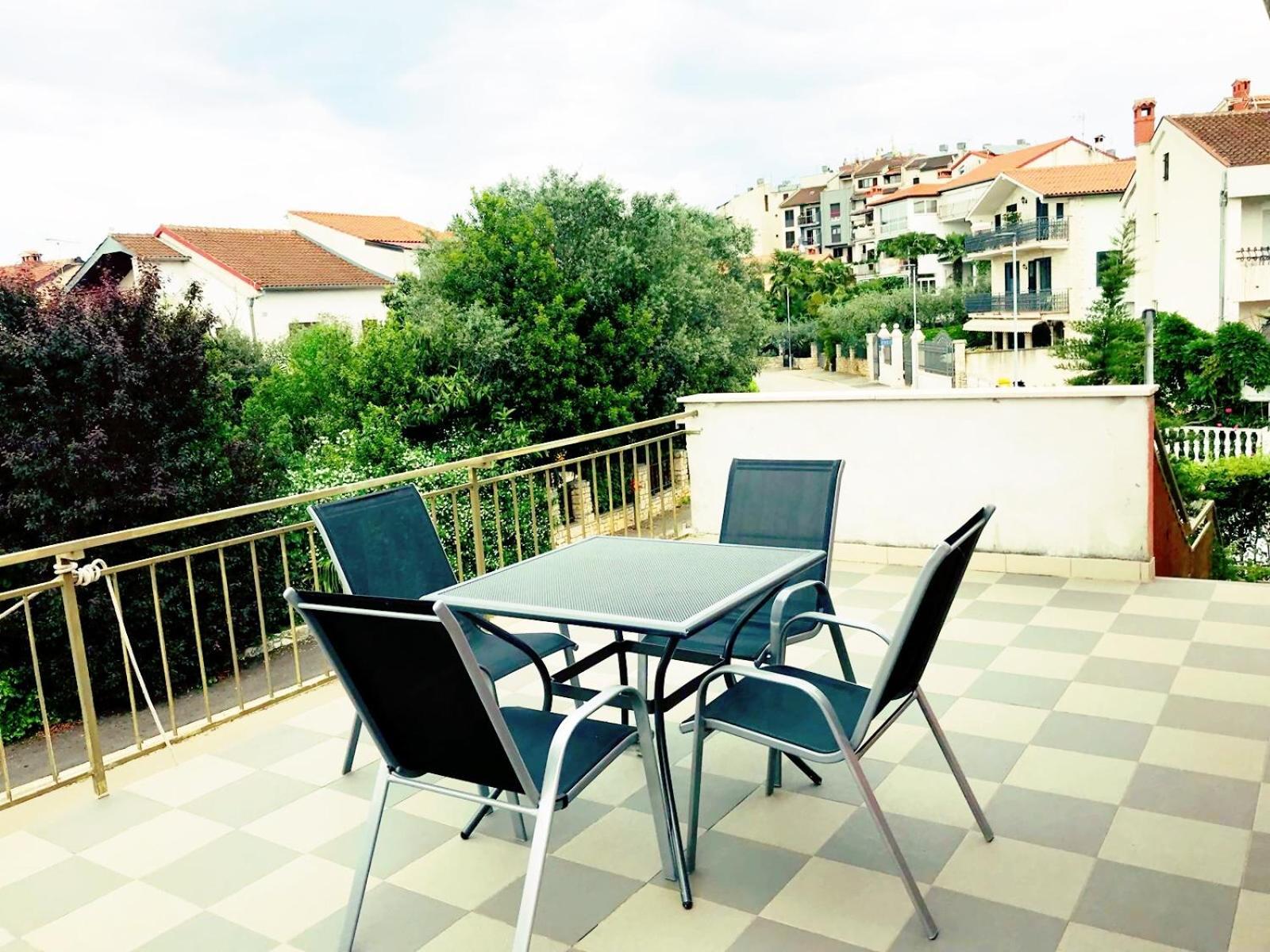 Hestia Apartment *