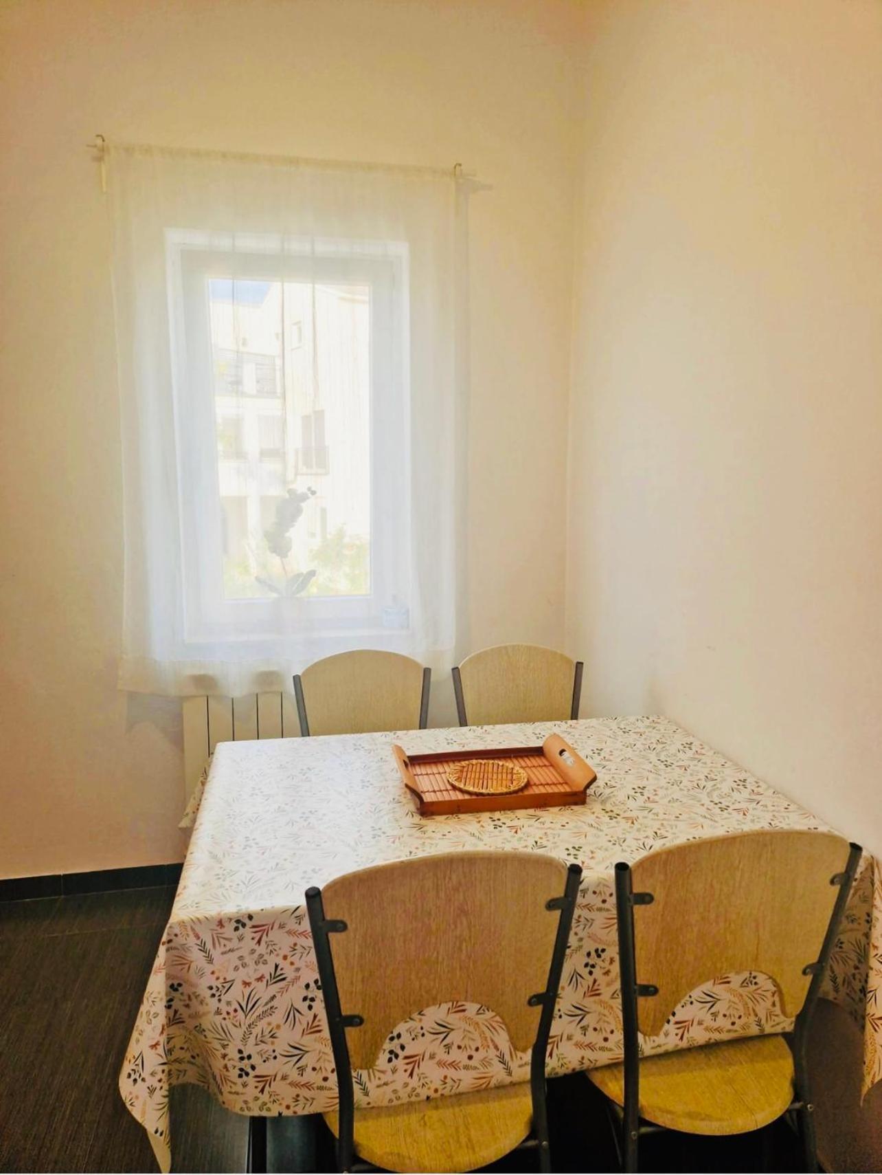 Hestia Apartment *