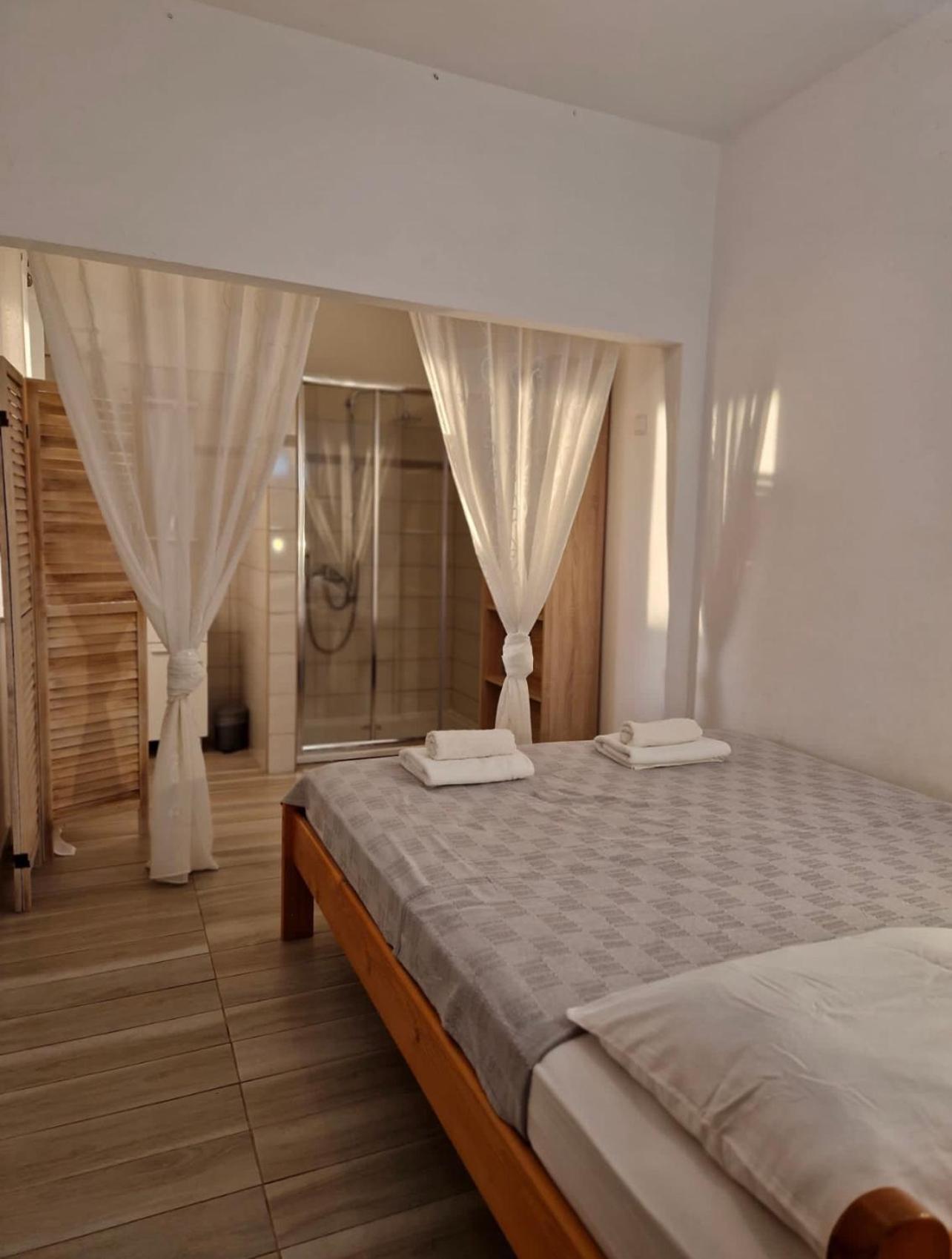 Apartment Hestia *